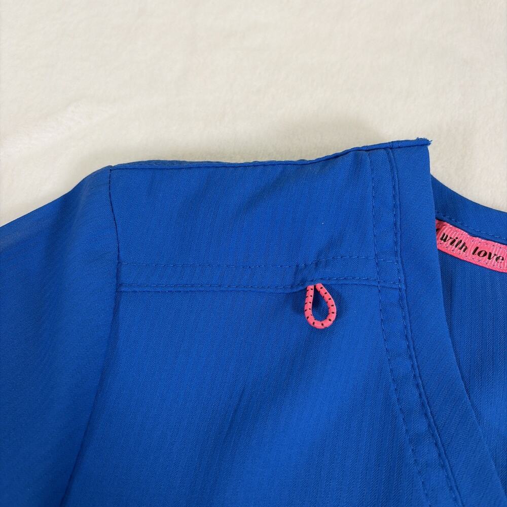 NWT Koi Lite Scrub Top Womens Slim Fit XS Blue Scrub Top Medical Nurse Charity - Picture 7 of 13